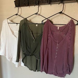 Free People Mid Sleeve Bundle Shirts | Size S
